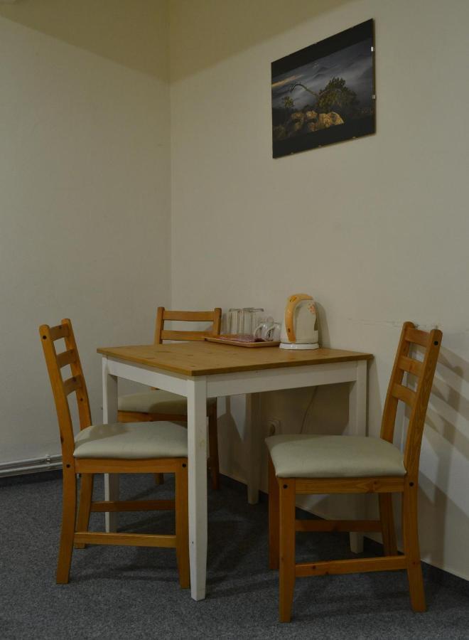 Hotel Decin Na Skrivance Dış mekan fotoğraf