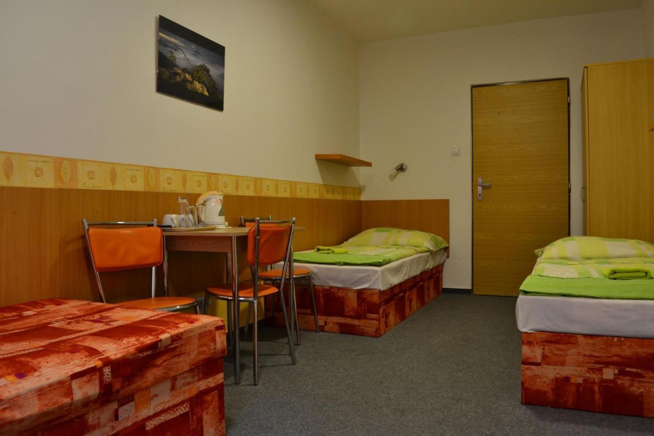 Hotel Decin Na Skrivance Dış mekan fotoğraf