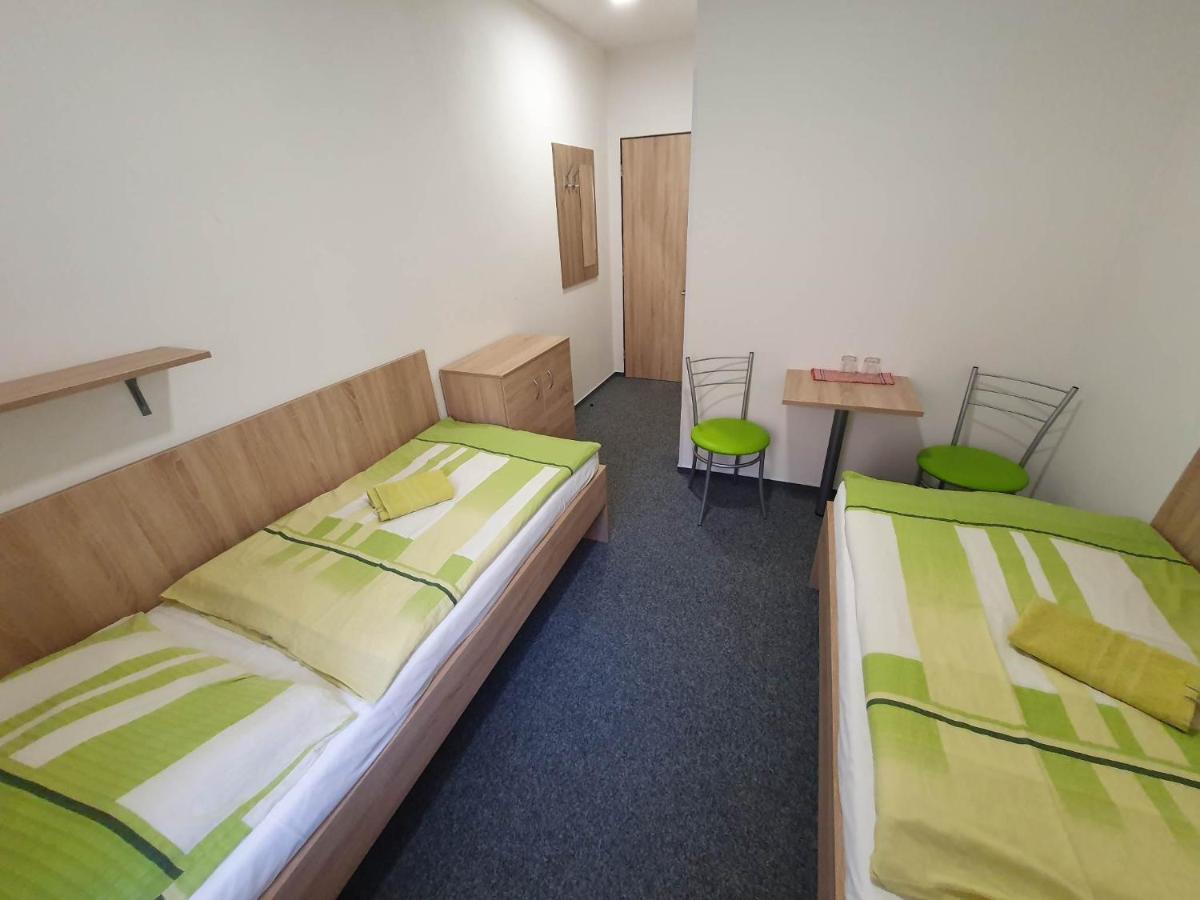 Hotel Decin Na Skrivance Dış mekan fotoğraf