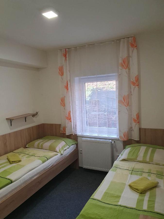 Hotel Decin Na Skrivance Dış mekan fotoğraf