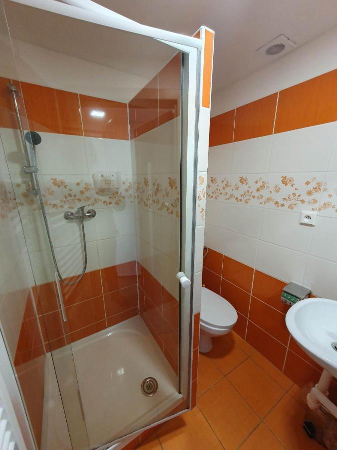 Hotel Decin Na Skrivance Dış mekan fotoğraf