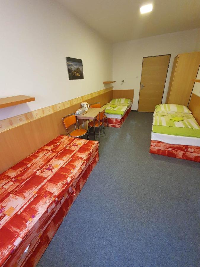 Hotel Decin Na Skrivance Dış mekan fotoğraf