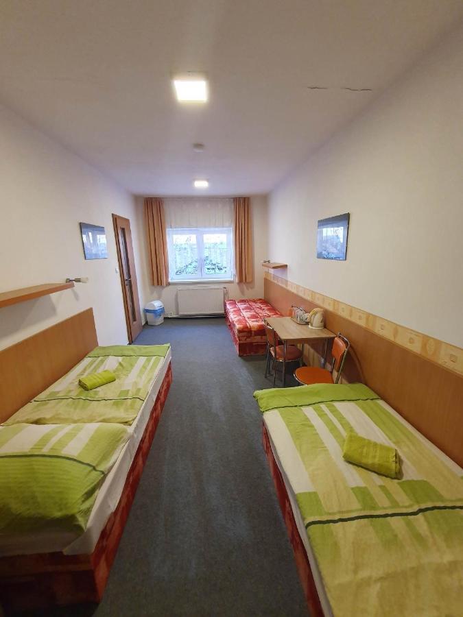 Hotel Decin Na Skrivance Dış mekan fotoğraf