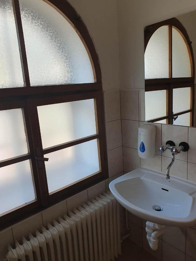 Hotel Decin Na Skrivance Dış mekan fotoğraf