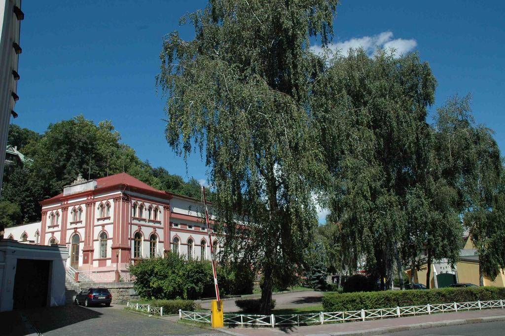 Hotel Decin Na Skrivance Dış mekan fotoğraf