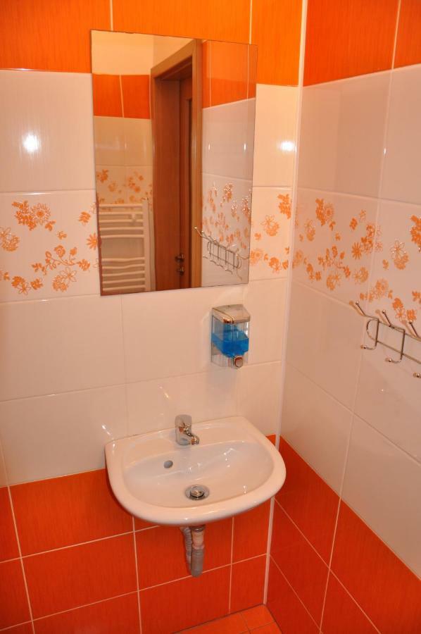 Hotel Decin Na Skrivance Dış mekan fotoğraf